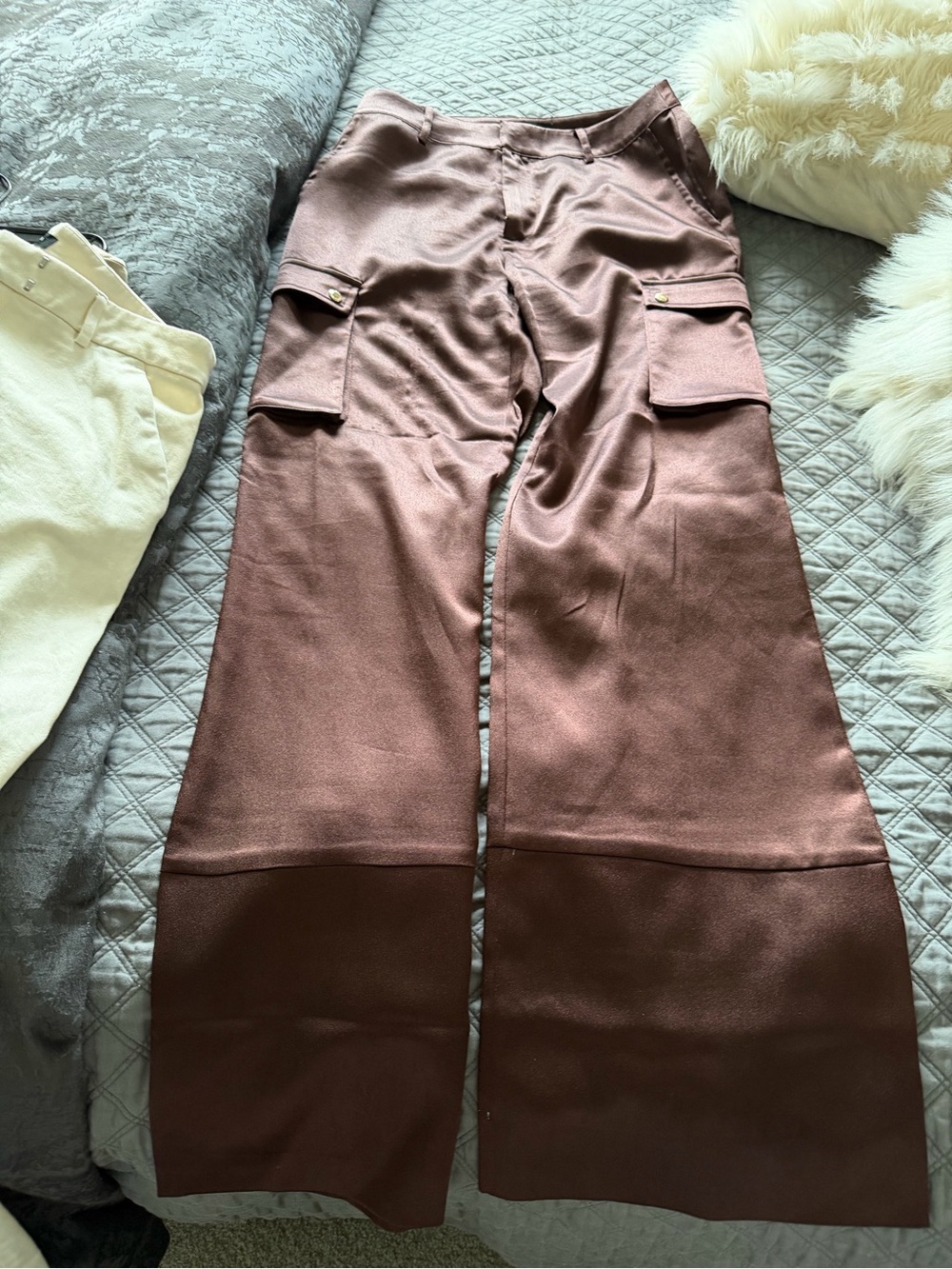 Seroya satin High-Rise Wide Leg Cargo Pants in Deep Brown